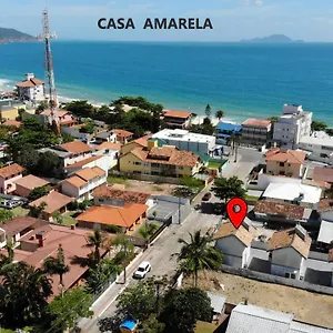  Casa de Férias Resid Verão - Casa Amarela - A 70 Metros Da